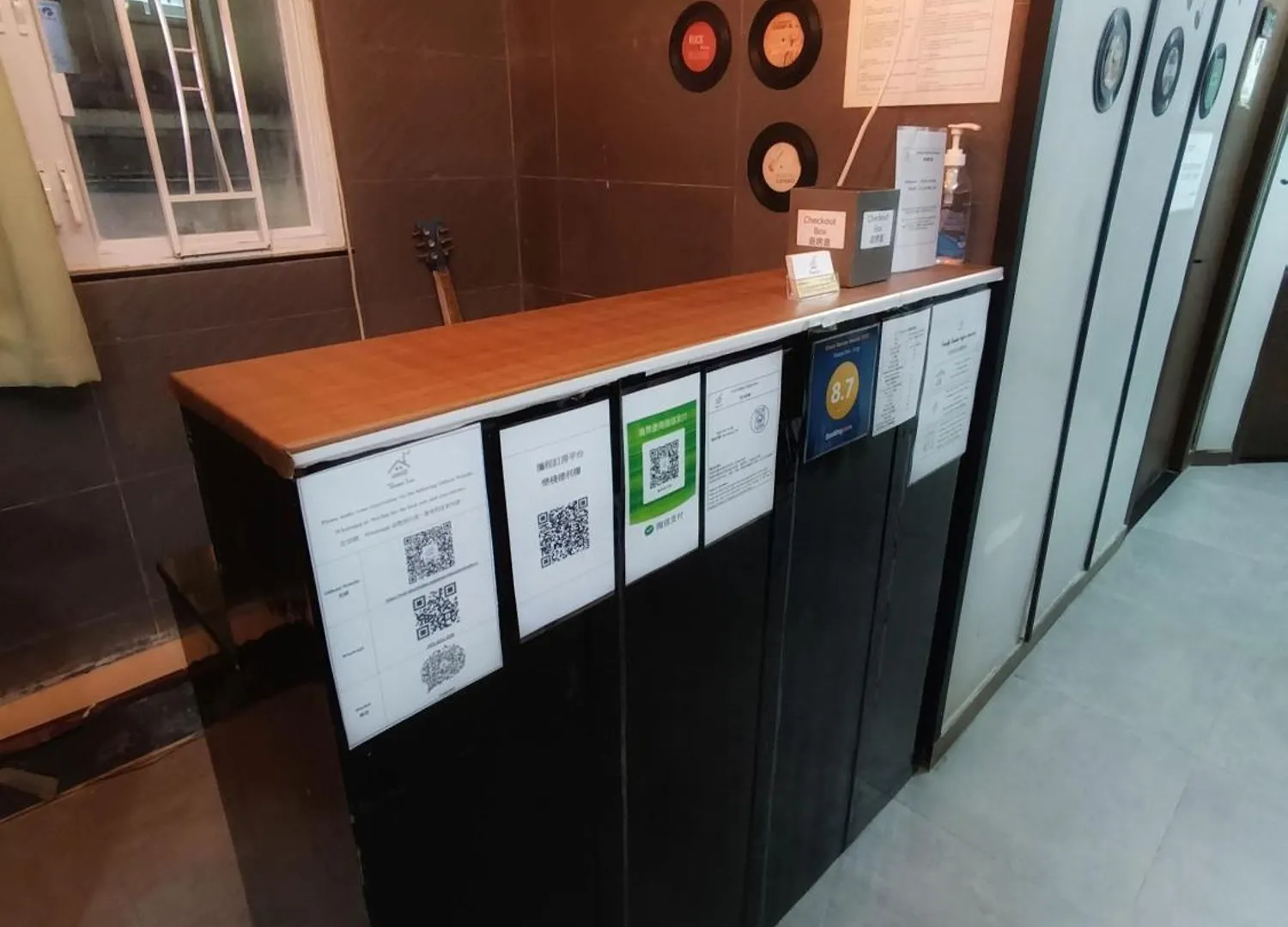 Гостевой дом Tempo Inn West Kowloon Hsr Station Гонконг
