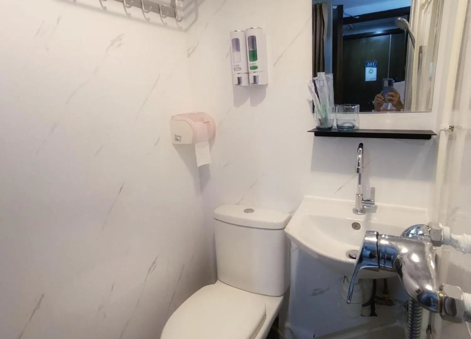 Tempo Inn West Kowloon Hsr Station Гонконг Гостевой дом